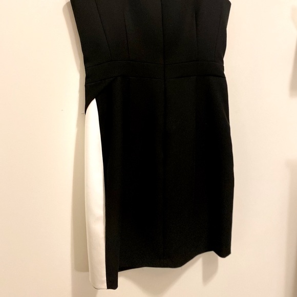 🌸BCBG MAXAZRIA Black & White Dress🌸 - Picture 5 of 7